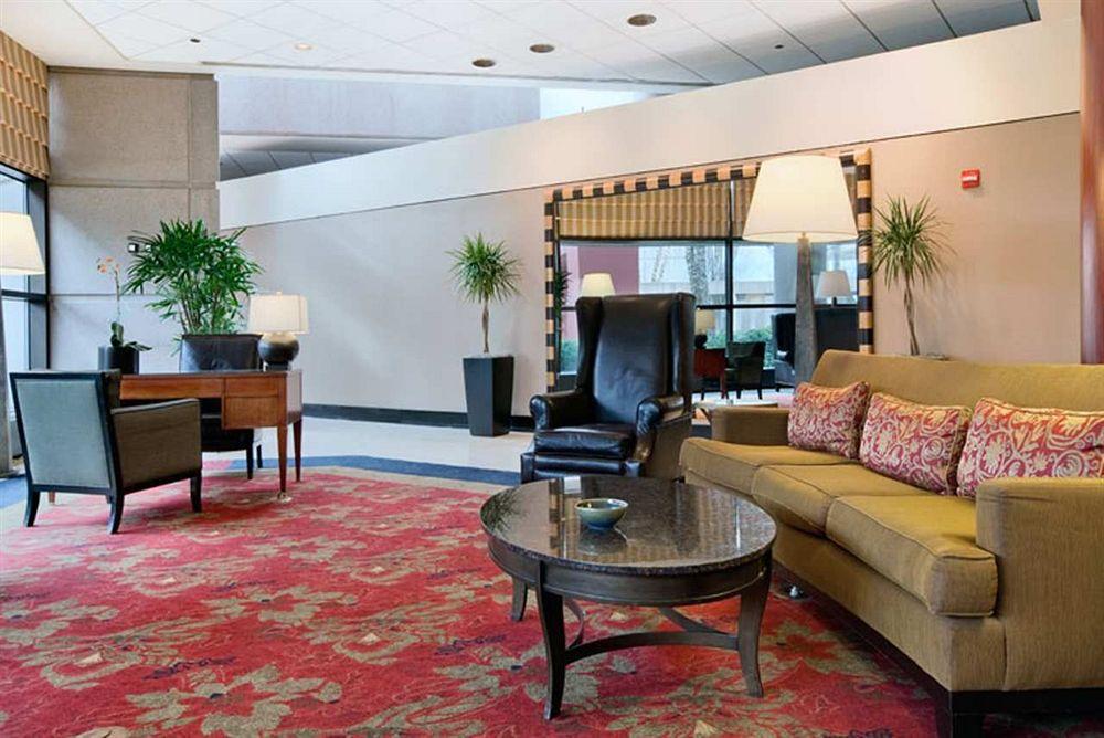 Doubletree By Hilton Kansas City - Оверленд Парк Интерьер фото