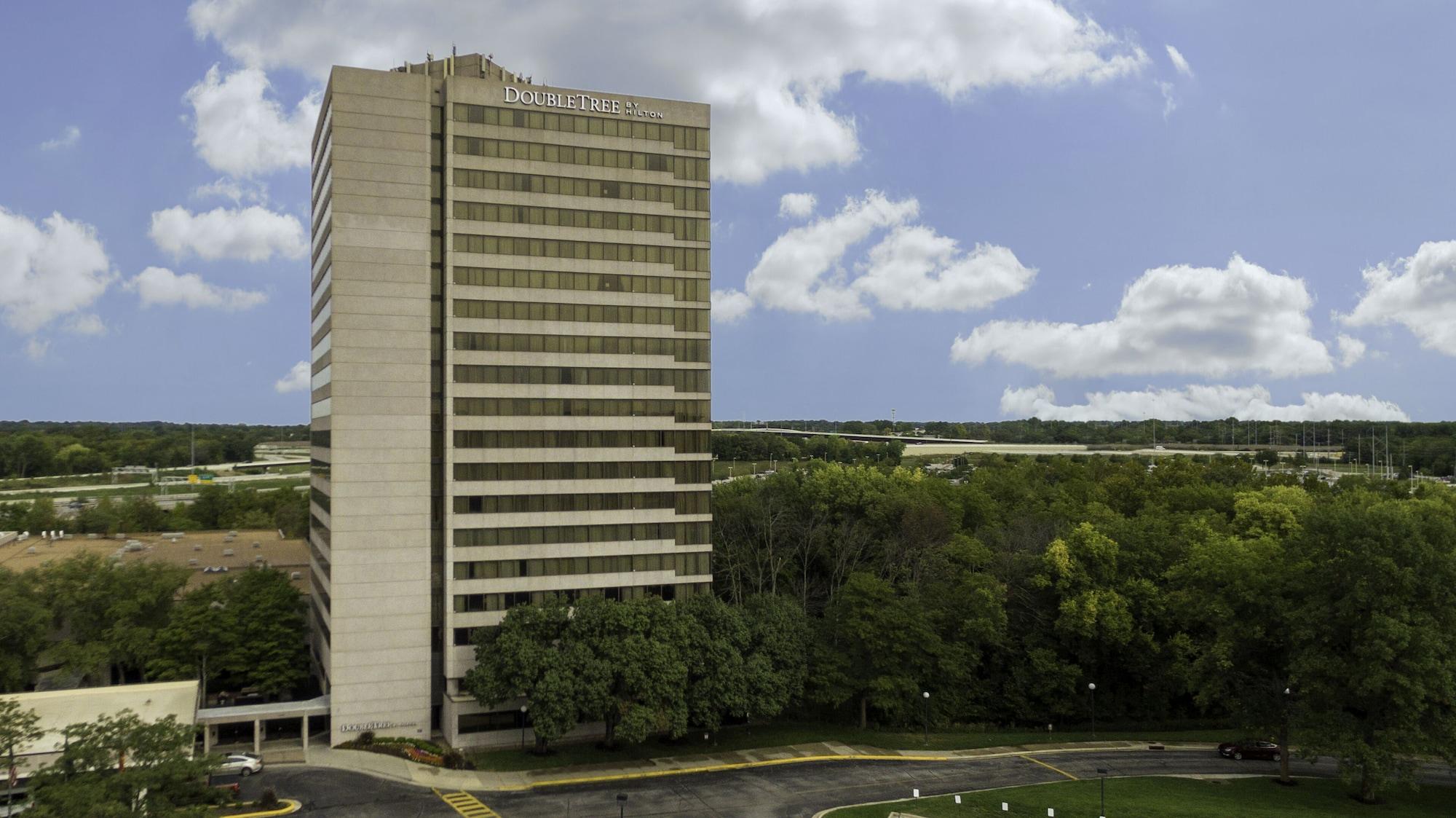 Doubletree By Hilton Kansas City - Оверленд Парк Экстерьер фото